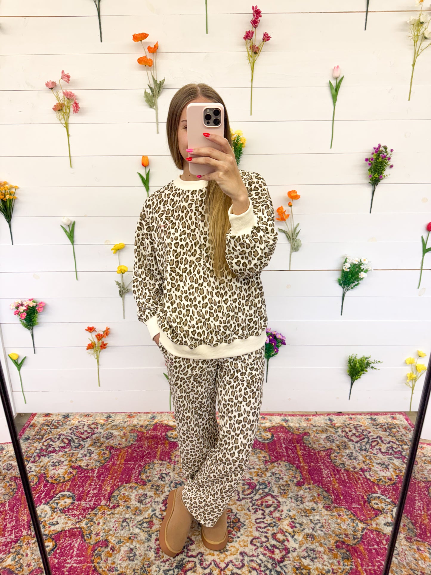 Lounge In Leopard Set