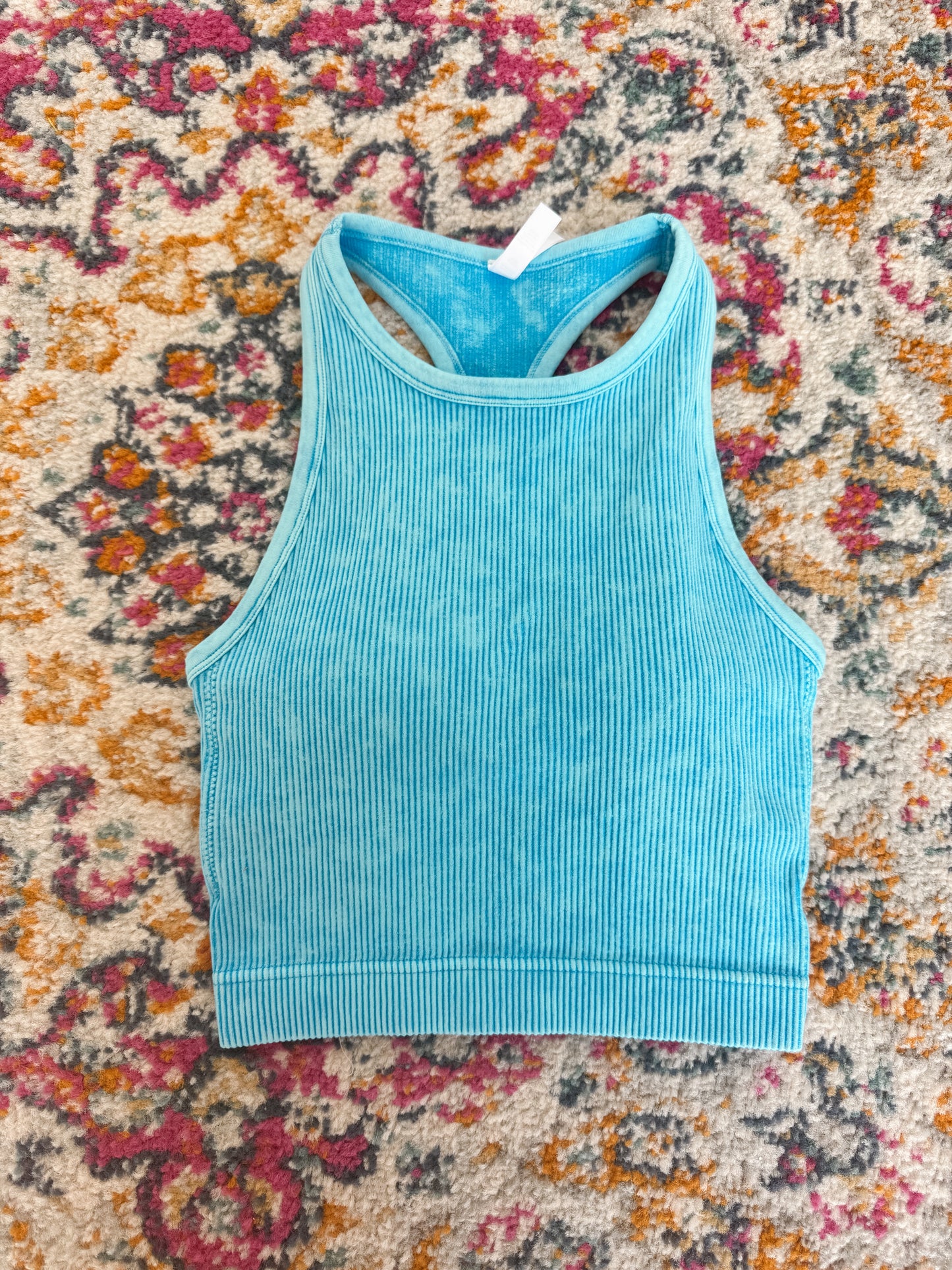 Effortless Seamless Tanks